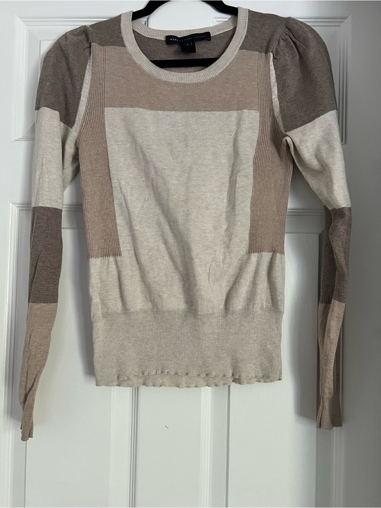 Marc By Marc Jacobs Sweaters - Marc By Marc Jacobs Beige and Cream Ribbed-Neck Colorblock Sweater S